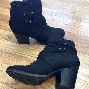 Black ankle booties